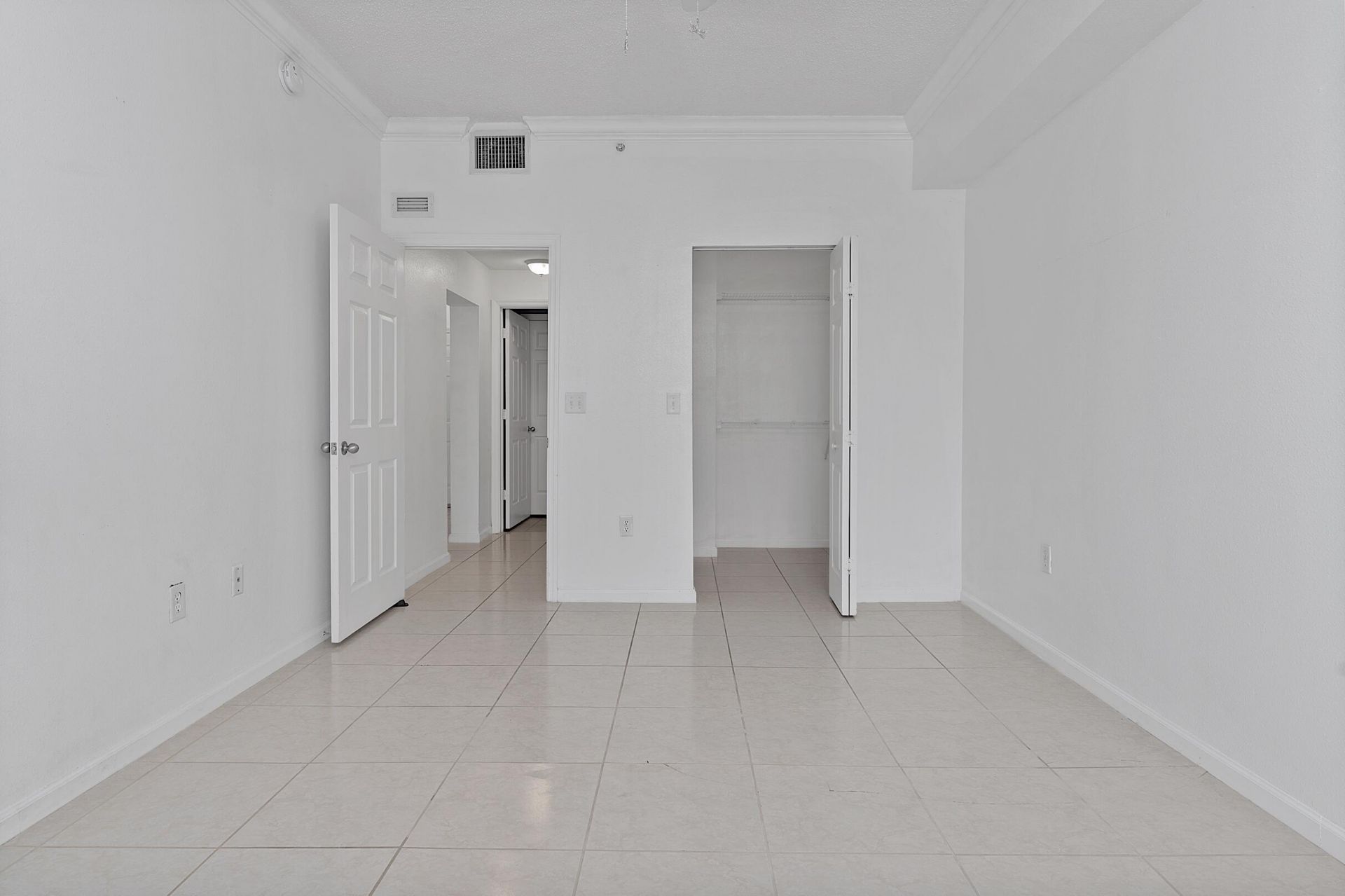 533 NE 3rd Avenue, Unit 515, Fort Lauderdale, FL 33301 Photo