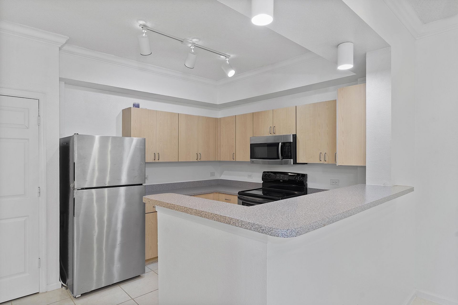 533 NE 3rd Avenue, Unit 515, Fort Lauderdale, FL 33301 Photo