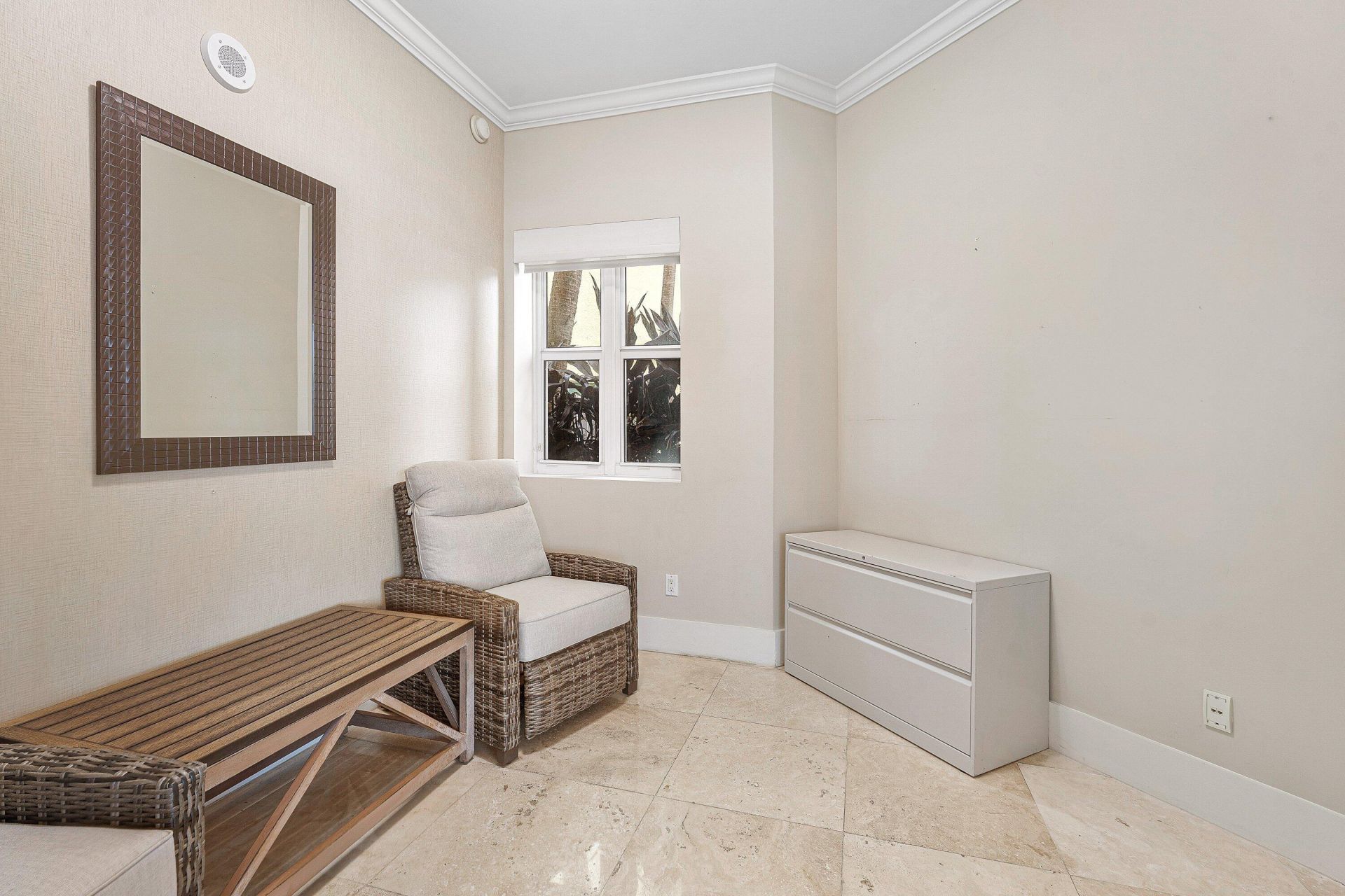 2640 Lake Shore Drive, Unit 107, Riviera Beach, FL 33404 Photo