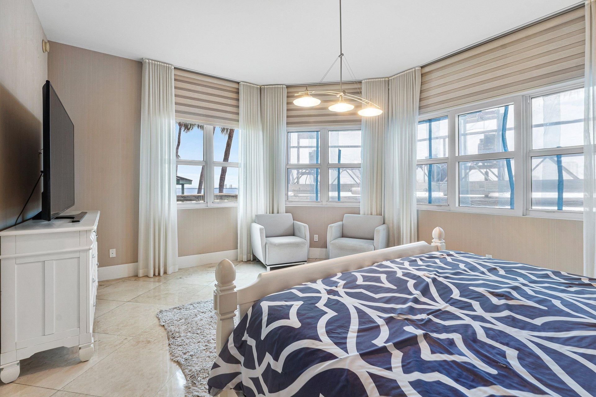 2640 Lake Shore Drive, Unit 107, Riviera Beach, FL 33404 Photo