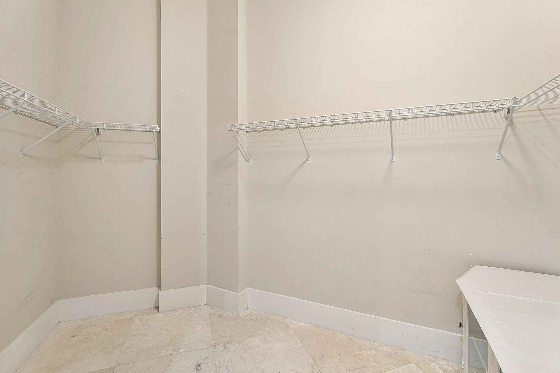 2640 Lake Shore Drive, Unit 107, Riviera Beach, FL 33404 Photo