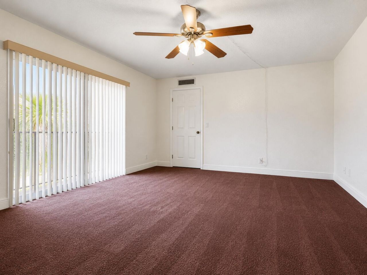 168 Lake Arbor Drive, Palm Springs, FL 33461 Photo