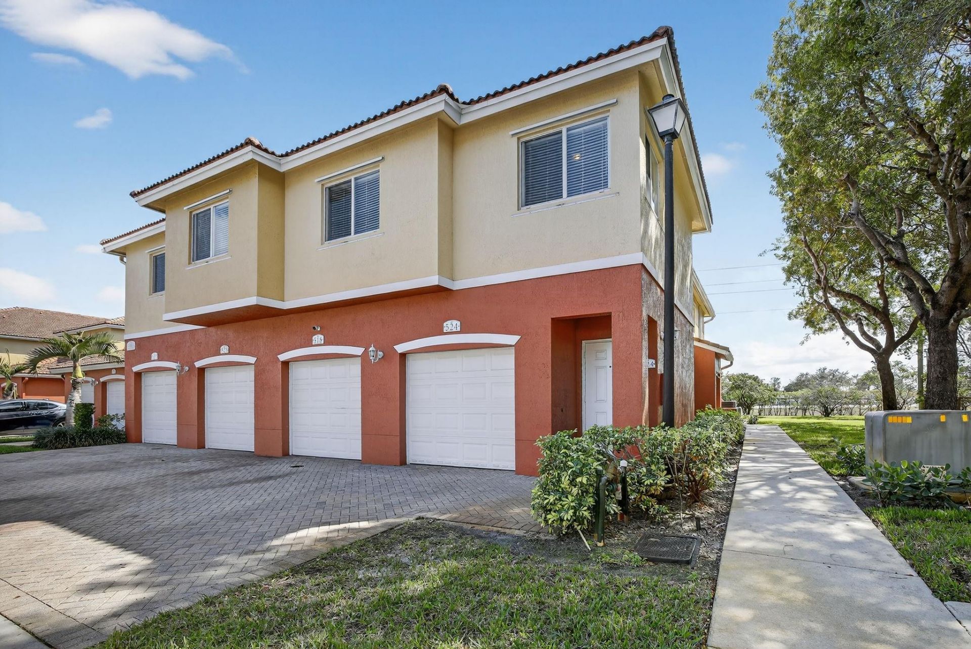 7400 Palomino Drive, Unit 524, Hollywood, FL 33024 Photo