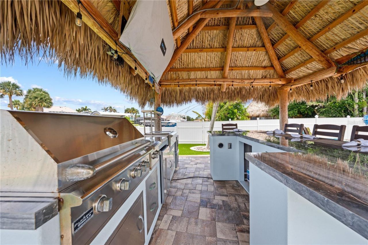 123 Queen Ann Court, Hutchinson Island, FL 34949 Photo