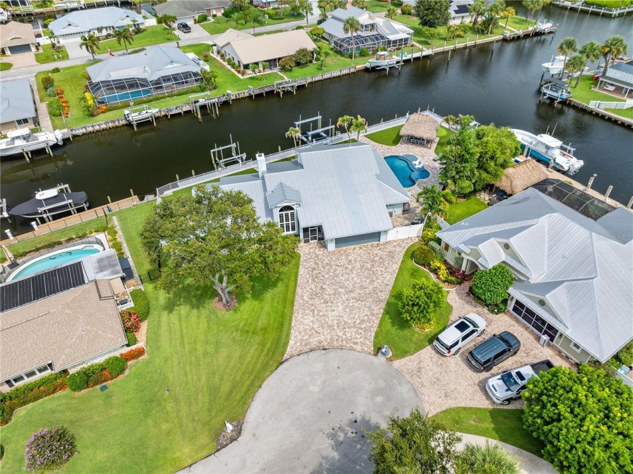 123 Queen Ann Court, Hutchinson Island, FL 34949 Photo