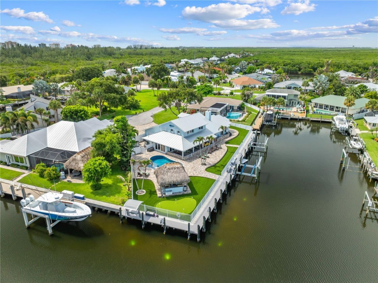123 Queen Ann Court, Hutchinson Island, FL 34949 Photo