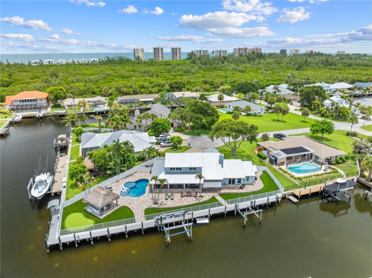 123 Queen Ann Court, Hutchinson Island, FL 34949 Photo