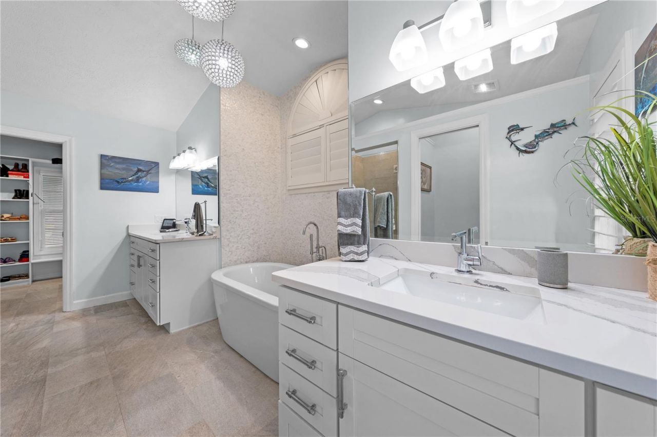 123 Queen Ann Court, Hutchinson Island, FL 34949 Photo