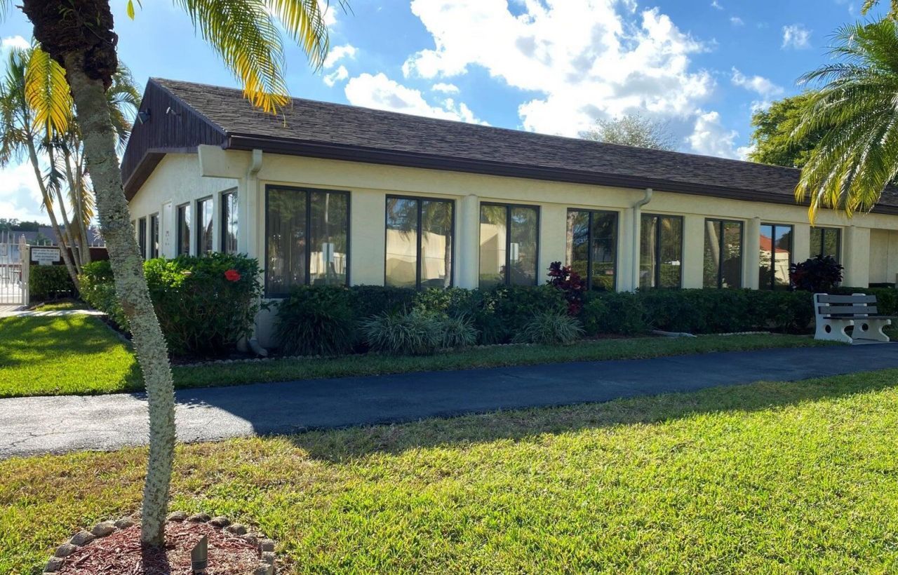 4835 Sable Pine Circle, Unit A2, West Palm Beach, FL 33417 Photo