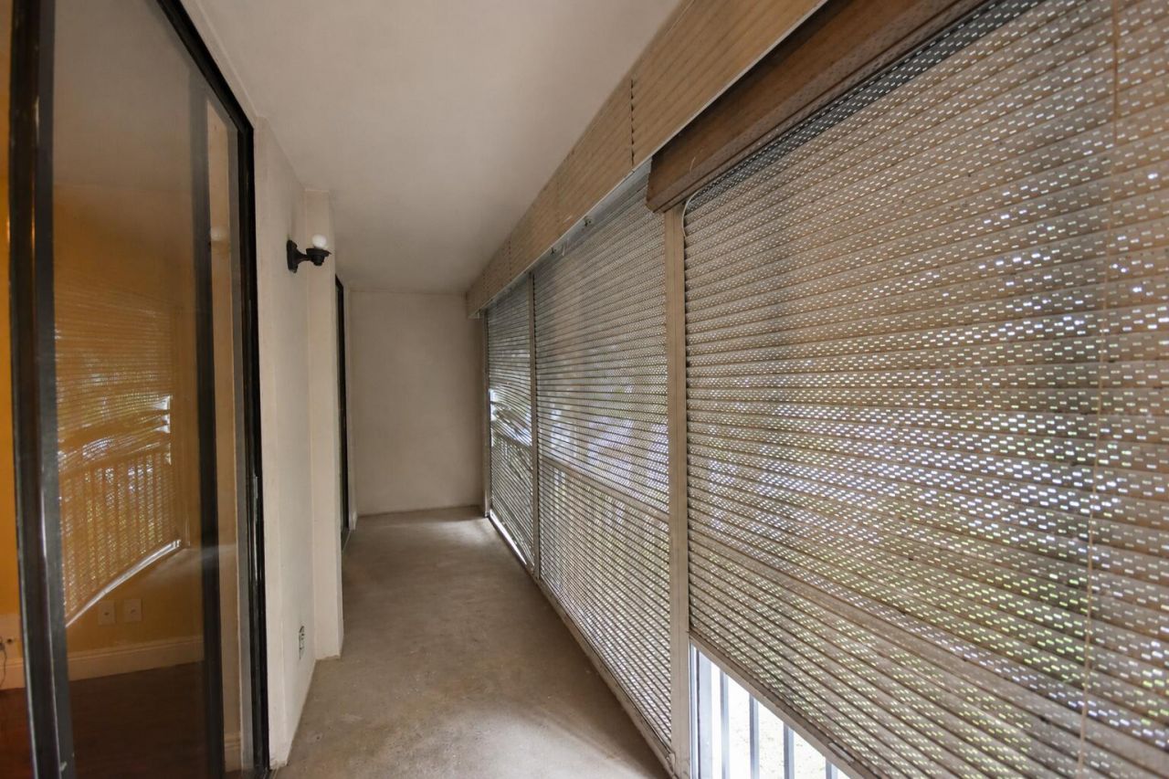 5220 Las Verdes Circle, Unit 220, Delray Beach, FL 33484 Photo