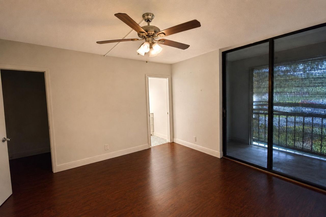 5220 Las Verdes Circle, Unit 220, Delray Beach, FL 33484 Photo