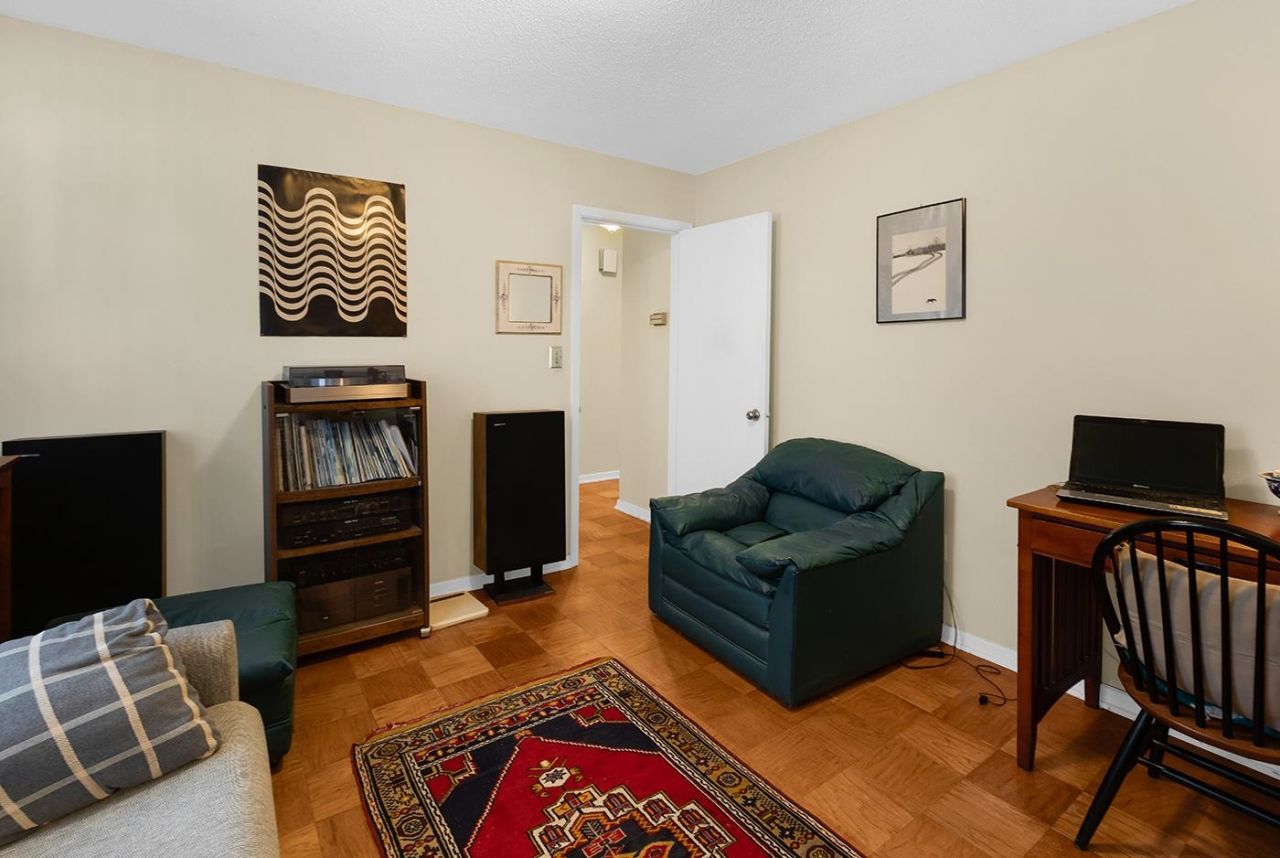 680 Pelican Ave. Photo 19