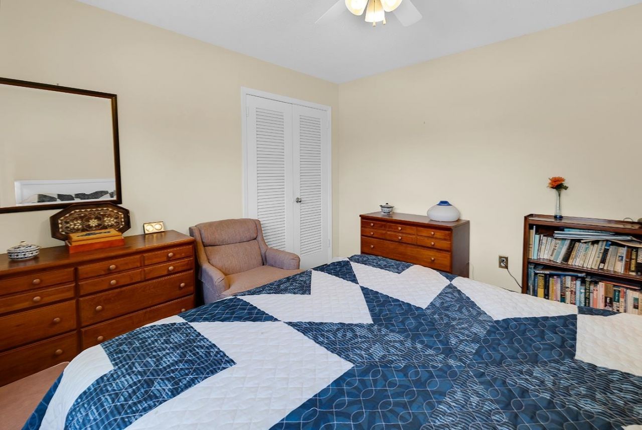 680 Pelican Ave. Photo 23