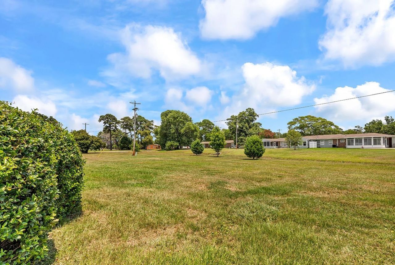 680 Pelican Ave. Photo 28