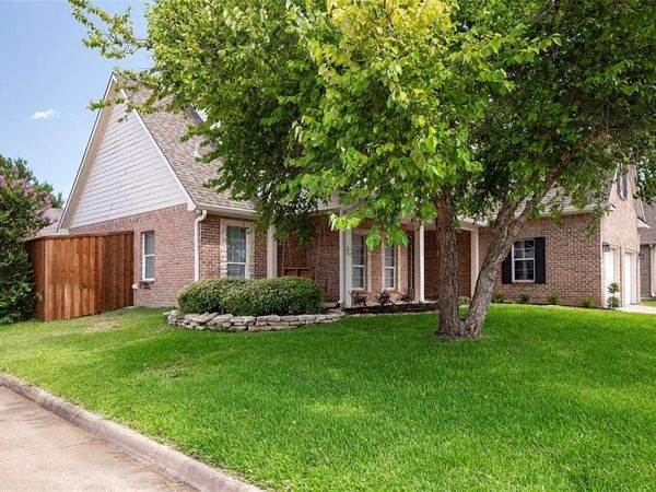 507 Mattie Lane, Lake Dallas, TX 75065