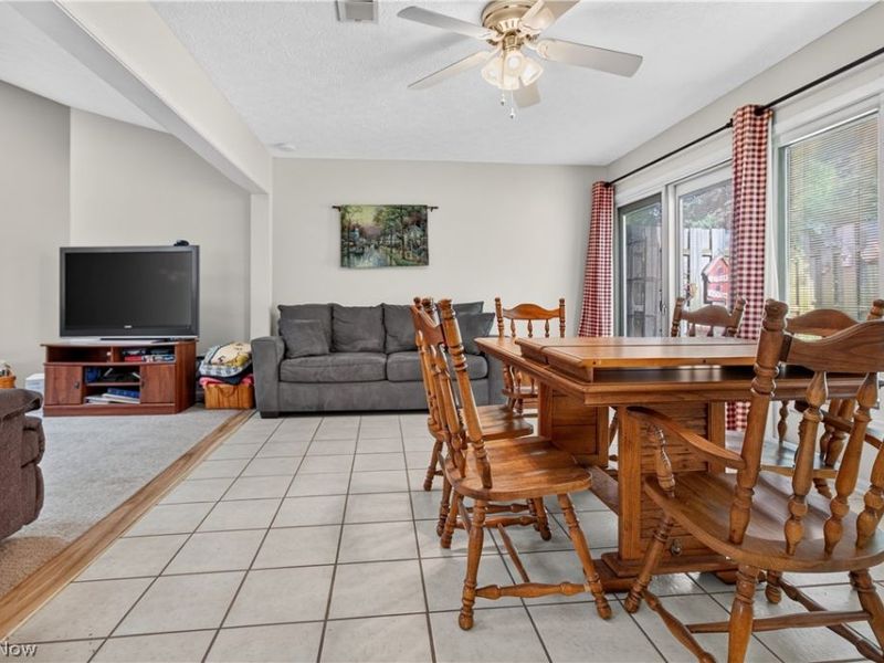 5242 Parkhurst Drive, Sheffield Village, OH 44054 Photo 13