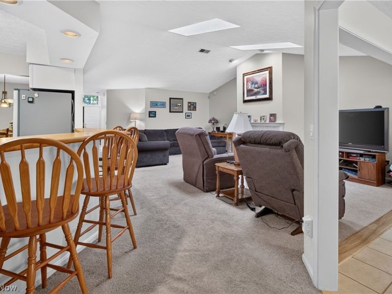 5242 Parkhurst Drive, Sheffield Village, OH 44054 Photo 33