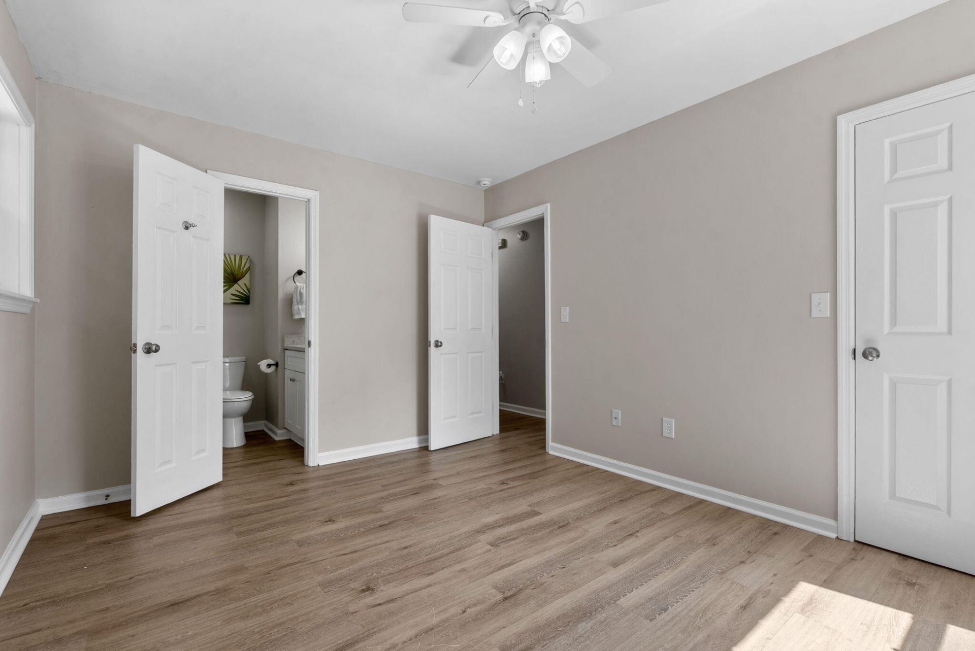 107 Hill Court Photo 13