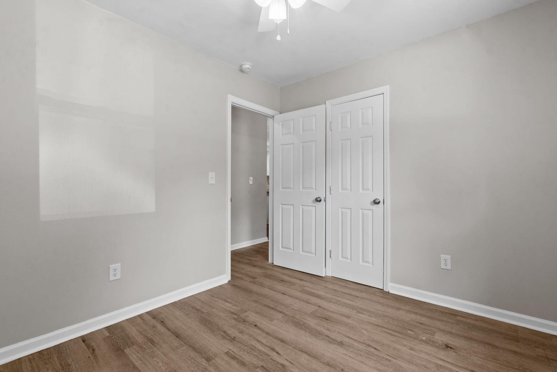 107 Hill Court Photo 17