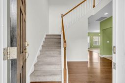 139 Blackwater Way photo 4