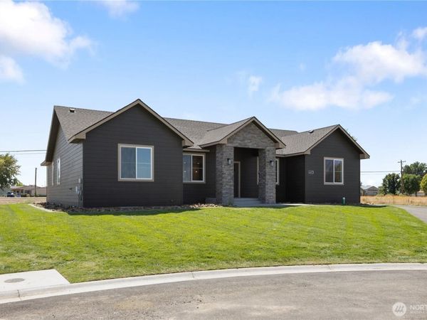 6427 NE 2.05 Road , Moses Lake, WA 98837