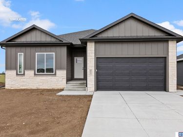 9549 S 87th Street, Lincoln, NE 68526