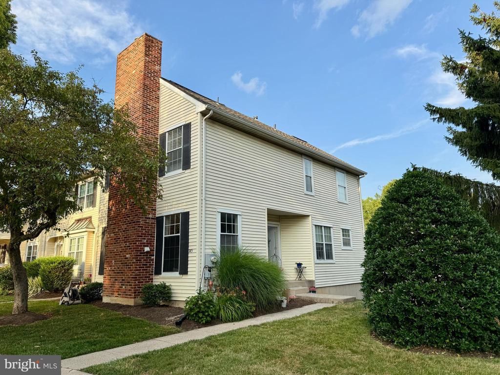 145 LIBERTY DRIVE , LANGHORNE, PA 19047