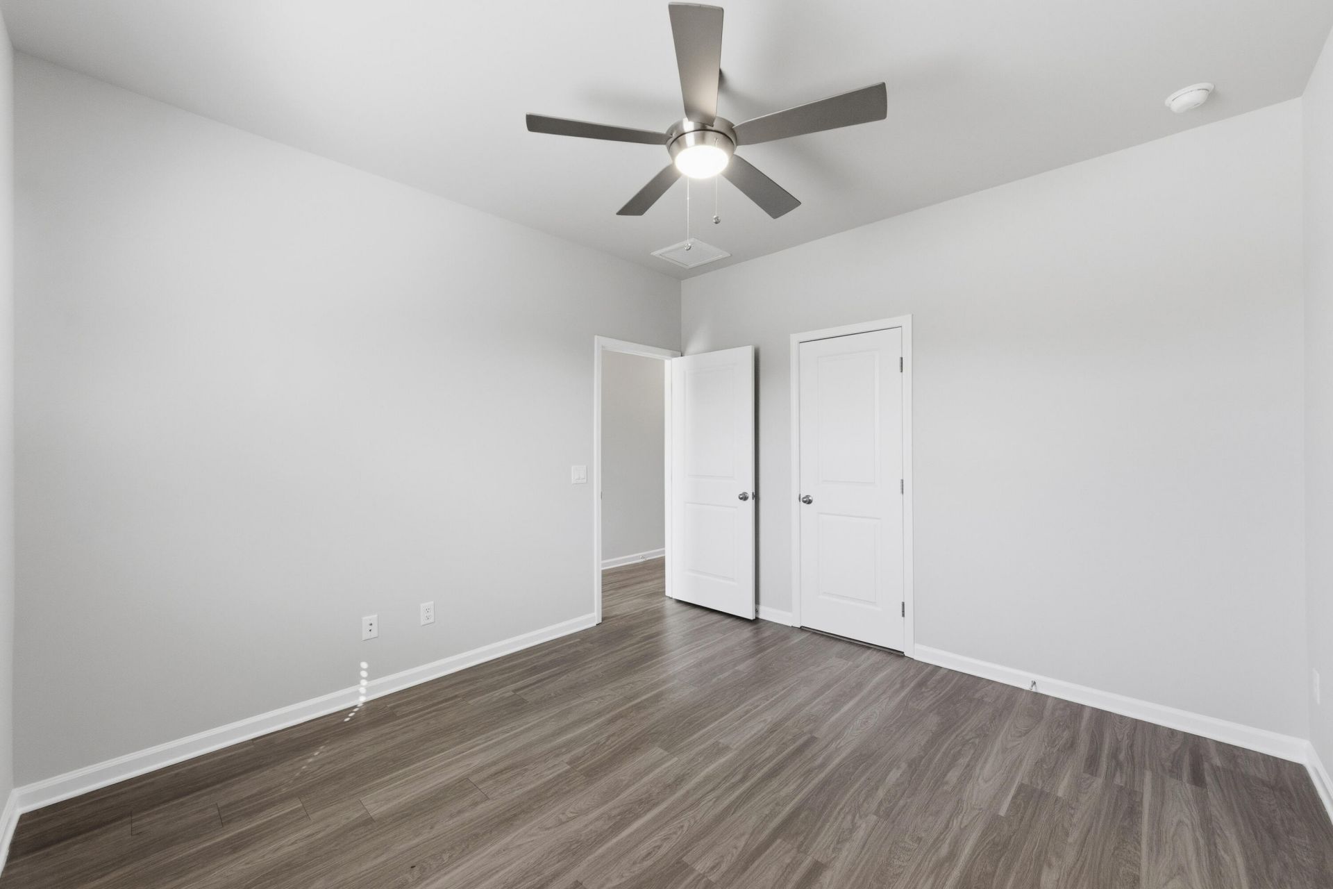 1330 Warrens Way Photo 18