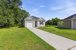 1330 Warrens Way photo 4