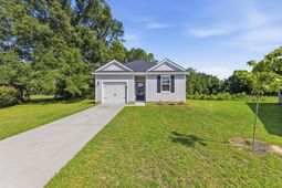 1330 Warrens Way photo 4
