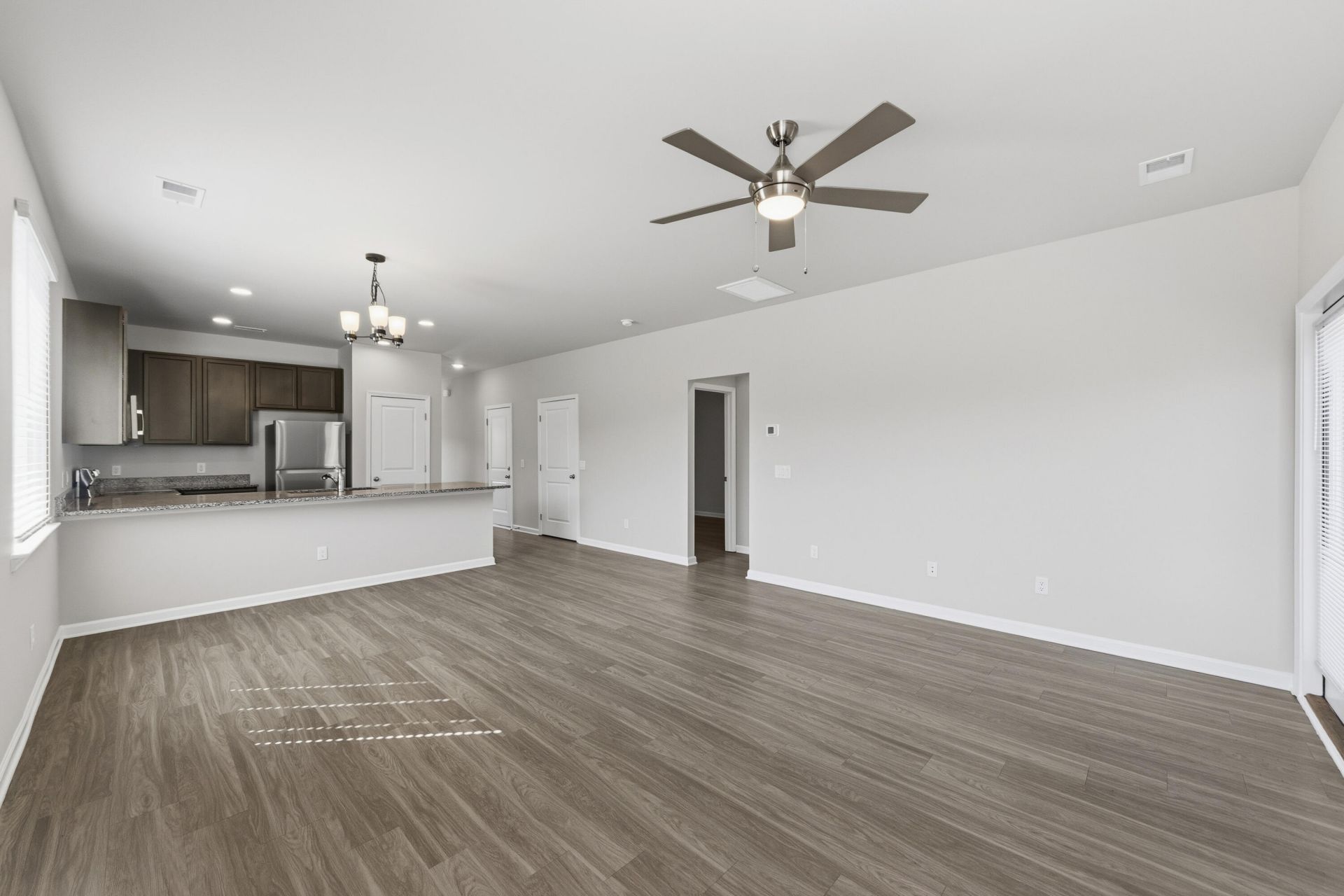 1330 Warrens Way Photo 7