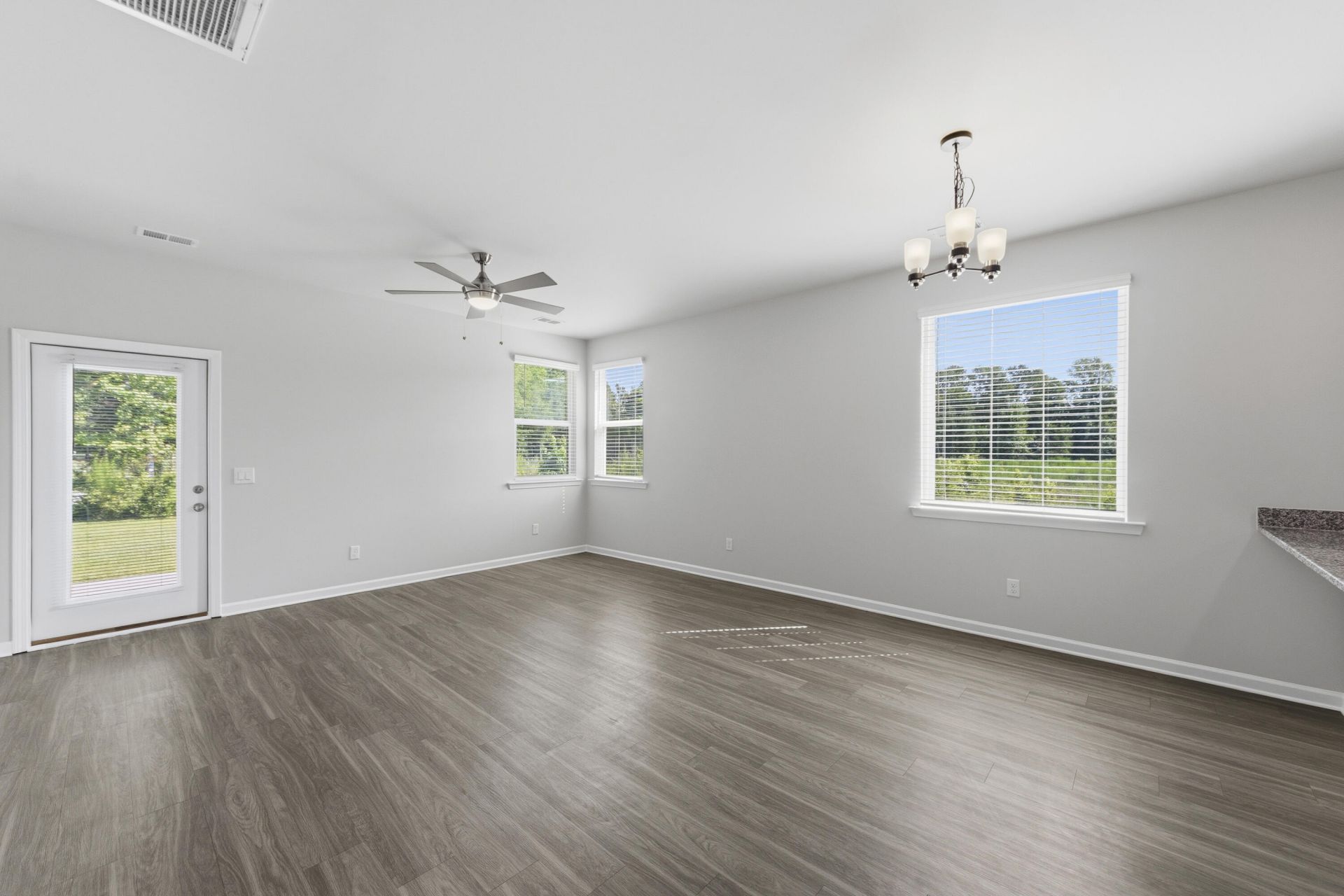 1330 Warrens Way Photo 9