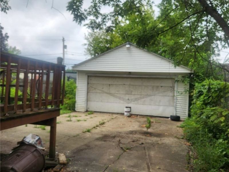 2364 Apple Avenue, Lorain, OH 44055 Photo 6
