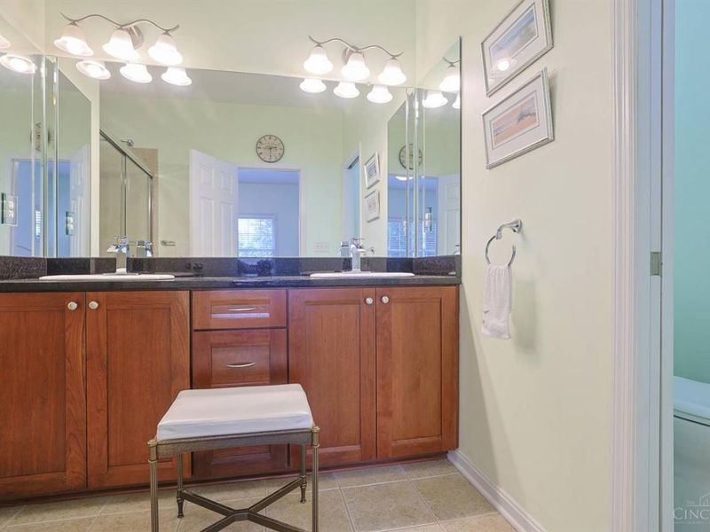 1739 Harmon Drive, Wyoming, OH 45215 Photo 26