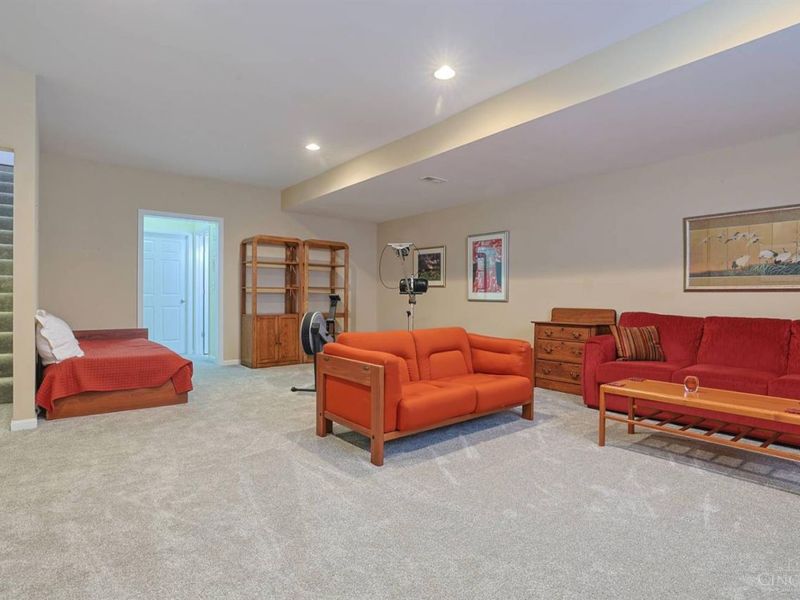 1739 Harmon Drive, Wyoming, OH 45215 Photo 37