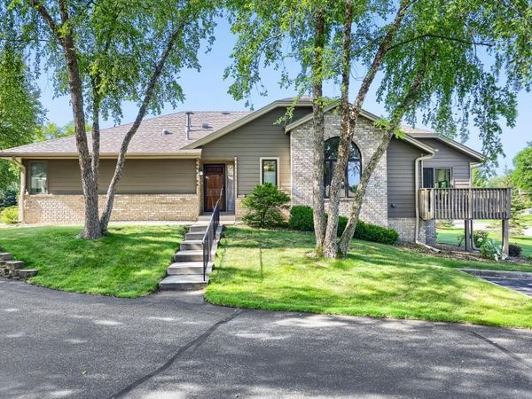 18100 Judicial Way N, Lakeville, MN 55044