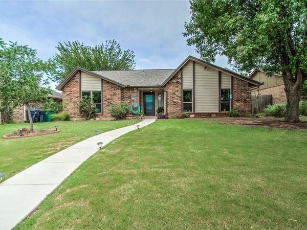 517 NW 140th Street, Edmond, OK 73013