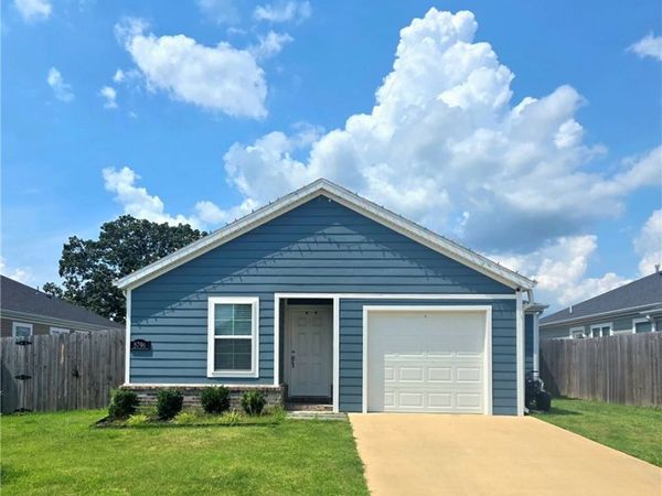 5796 W Holdcroft Drive , Fayetteville, AR 72704