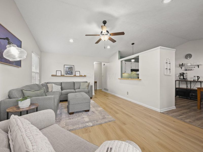 1955 Barnard Drive , Powell, OH 43065 Photo 8
