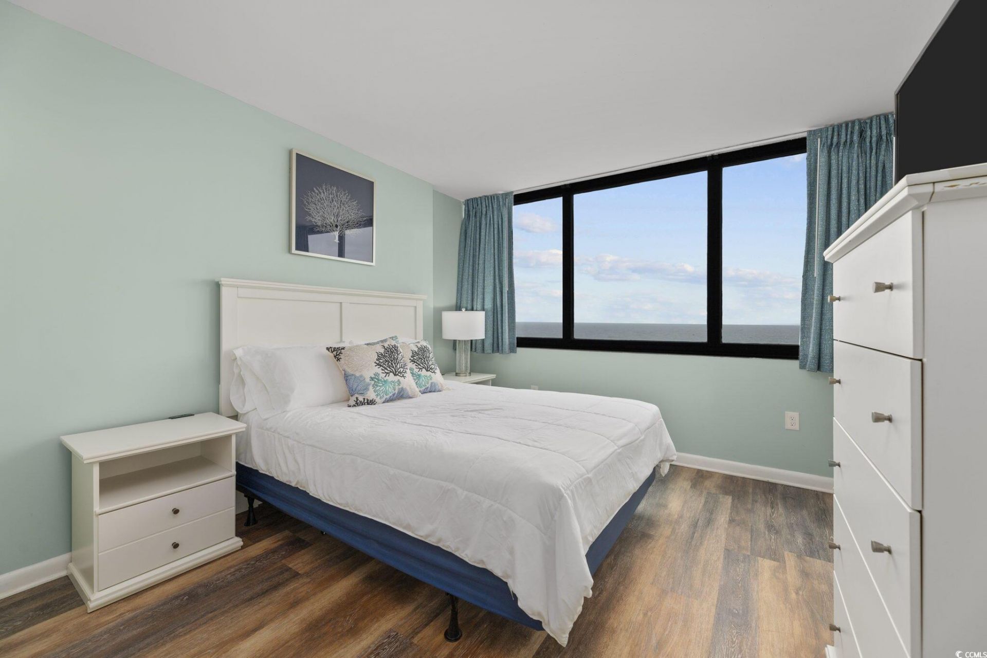 9400 Shore Dr.  Photo 14