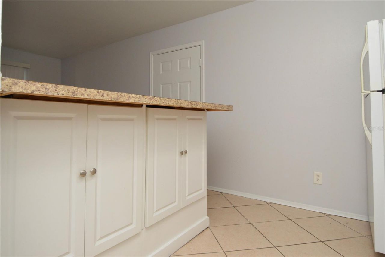 1400 Gandy Boulevard N, Unit 607, Saint Petersburg, FL 33702 Photo