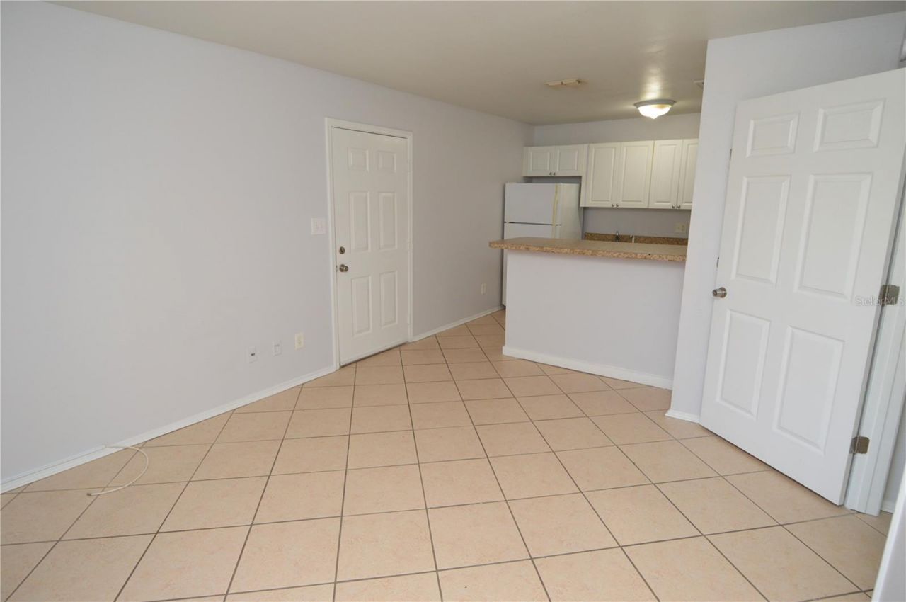 1400 Gandy Boulevard N, Unit 607, Saint Petersburg, FL 33702 Photo