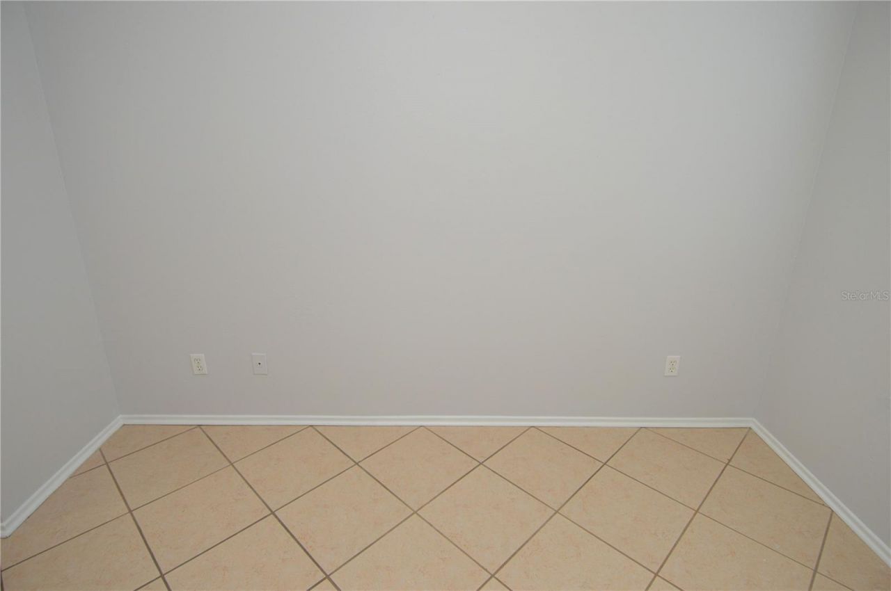 1400 Gandy Boulevard N, Unit 607, Saint Petersburg, FL 33702 Photo