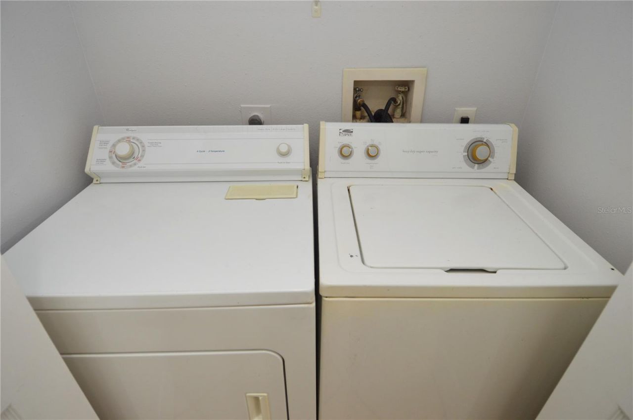 1400 Gandy Boulevard N, Unit 607, Saint Petersburg, FL 33702 Photo