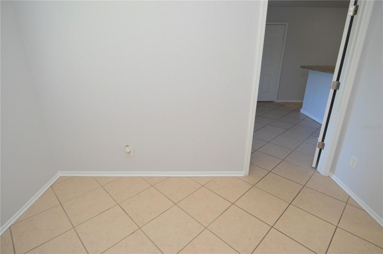 1400 Gandy Boulevard N, Unit 607, Saint Petersburg, FL 33702 Photo