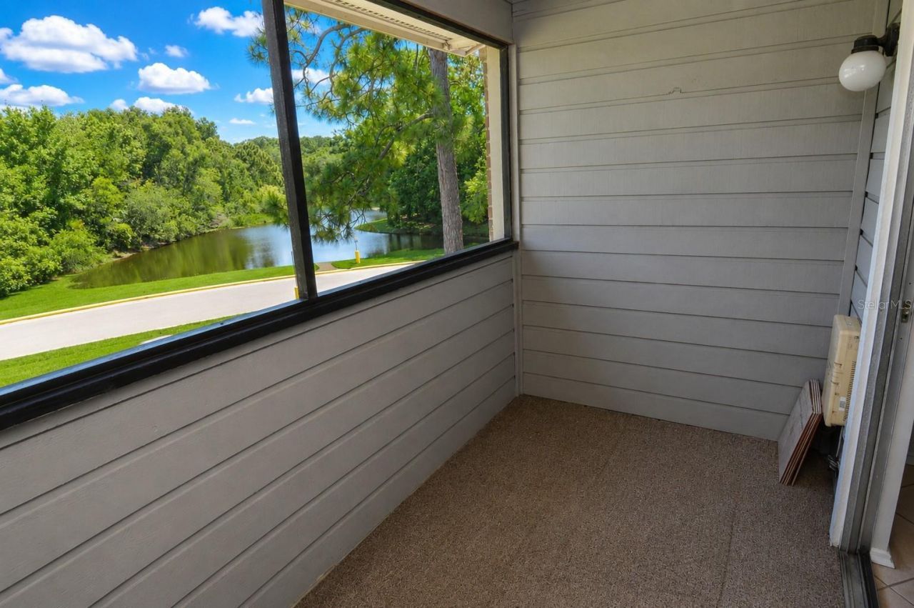 1400 Gandy Boulevard N, Unit 607, Saint Petersburg, FL 33702 Photo
