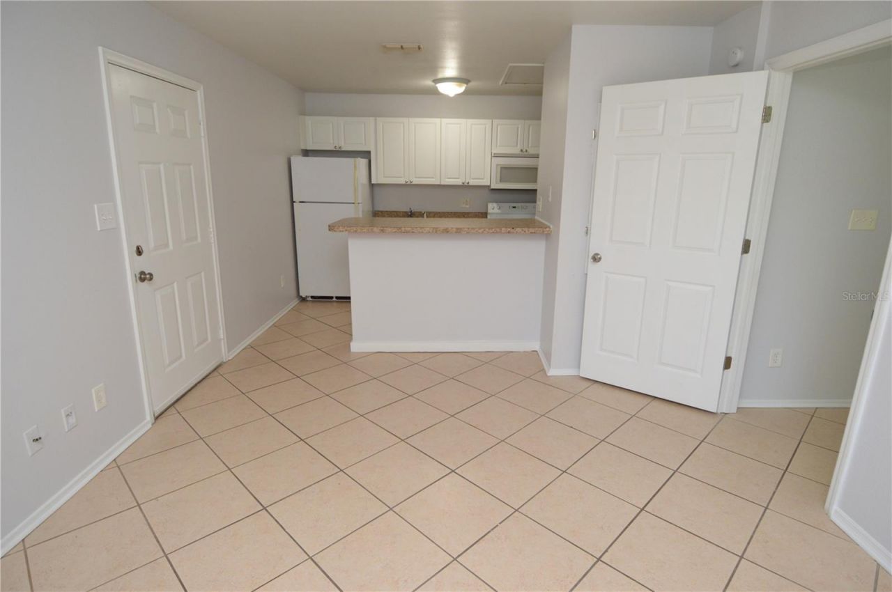 1400 Gandy Boulevard N, Unit 607, Saint Petersburg, FL 33702 Photo