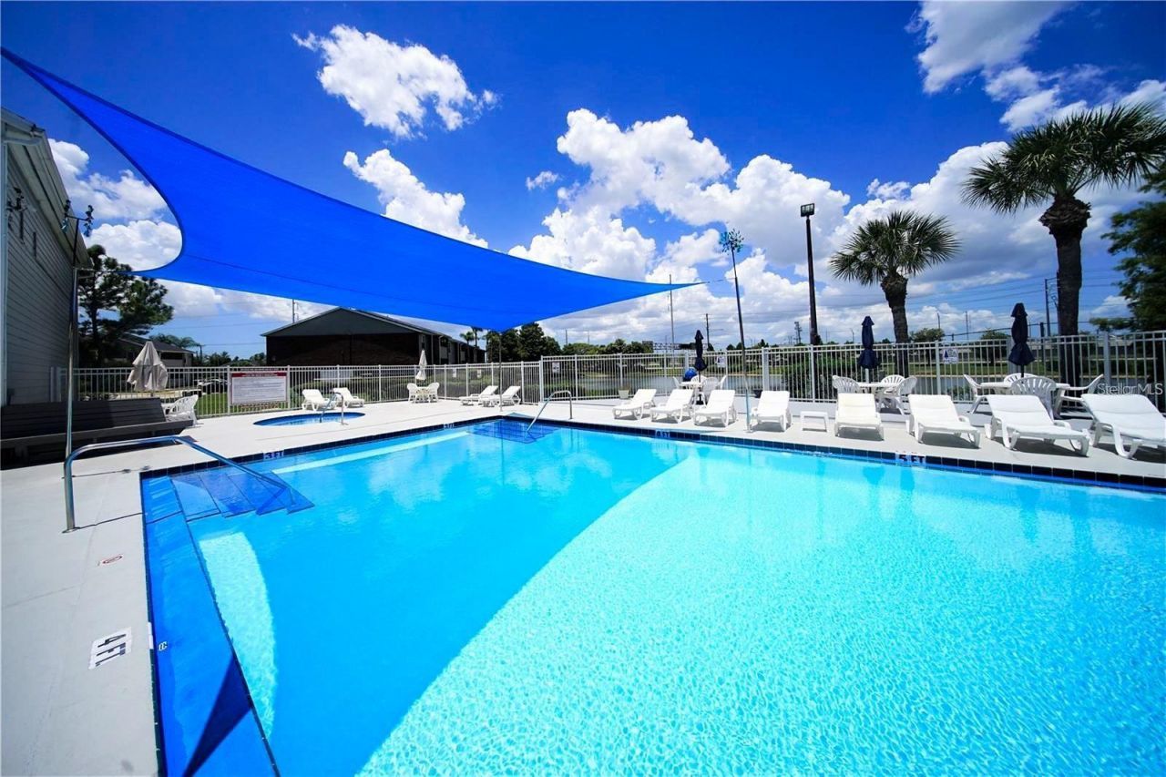 1400 Gandy Boulevard N, Unit 607, Saint Petersburg, FL 33702 Photo