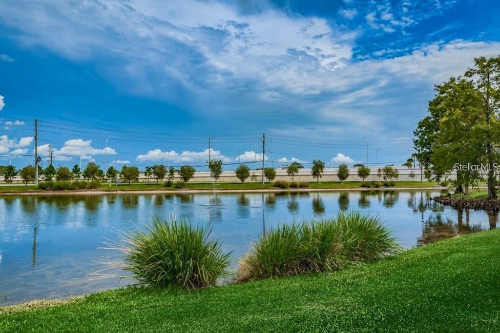 1400 Gandy Boulevard N, Unit 607, Saint Petersburg, FL 33702 Photo