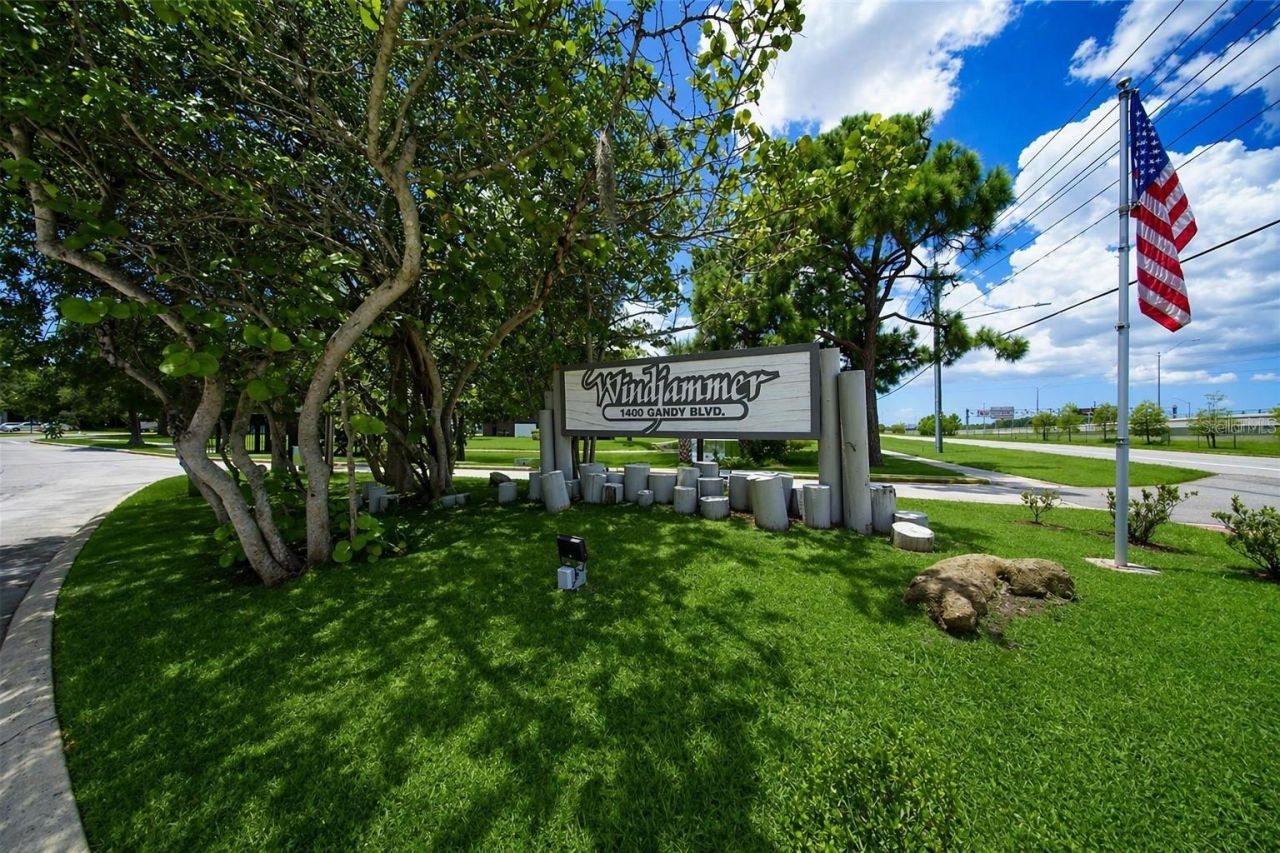1400 Gandy Boulevard N, Unit 607, Saint Petersburg, FL 33702 Photo